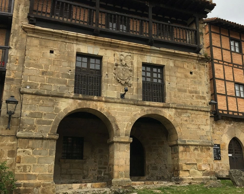 5. Casa del Águila