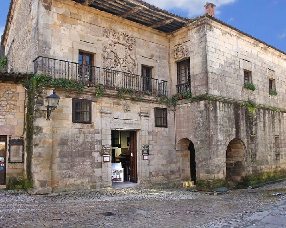 17. Casa de los Cossío