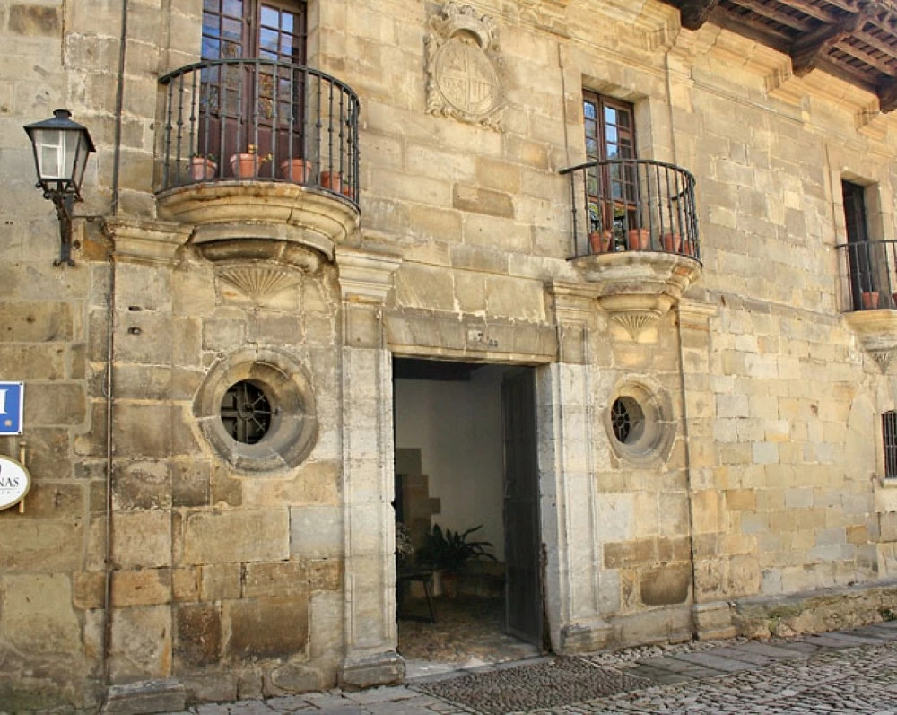 4. Casa de los Villa